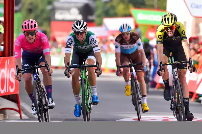 Craddock moves closer to first win at Vuelta a España