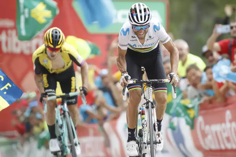 Valverde Dominates Rivals in Vuelta a España Summit Finish