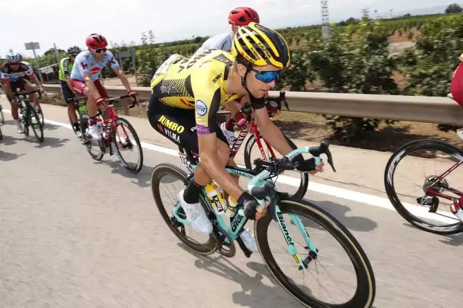 George Bennett: Vuelta a España crash was "really unpleasant