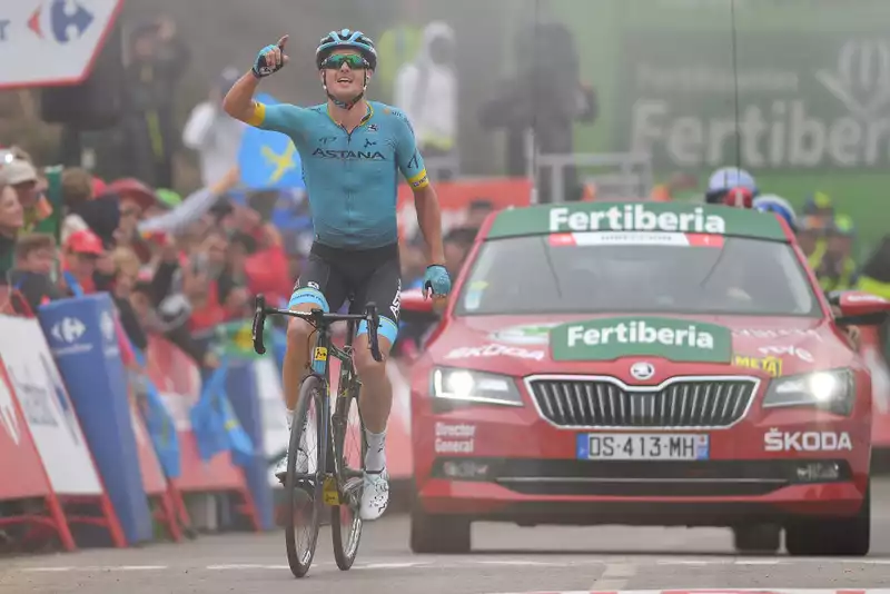 Vuelta a España: Fuglsang wins first Grand Tour stage at age 34