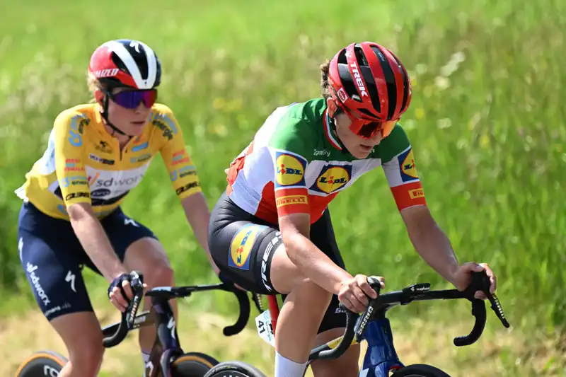 "I left my lungs on the road" – Elisa Longo Borgini wins the podium at the Tour de Switzerland Women